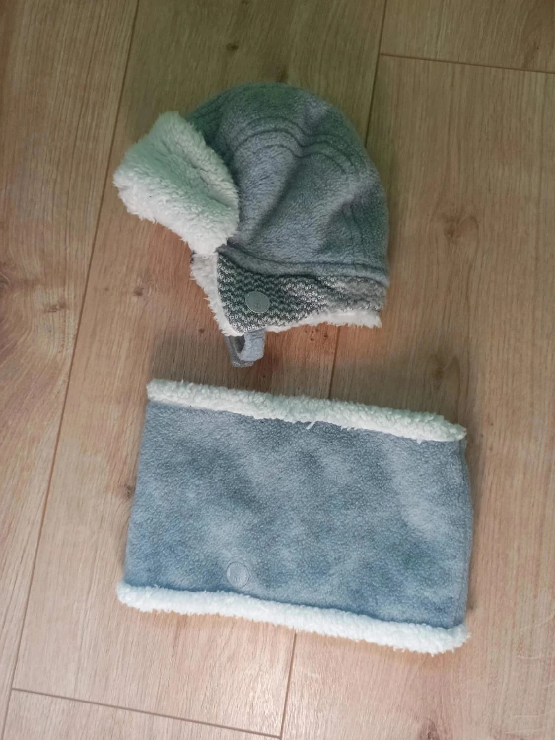 Ensemble bonnet et tour de cou taille 44